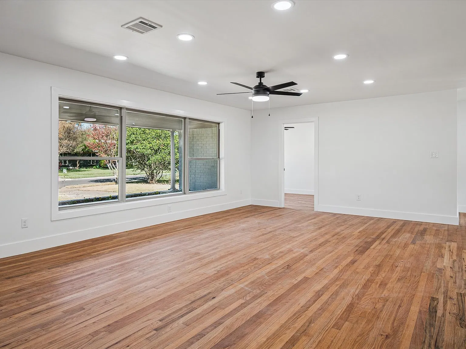 3 bed, 1528 sqft, $3,250 — Photo 4