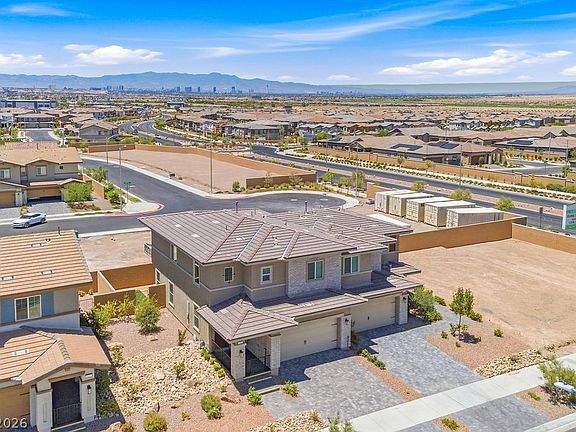 2nd image of 913 Cadence View Way