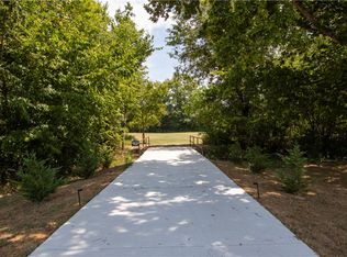 4398 E Black Canyon St, Fayetteville, AR 72701