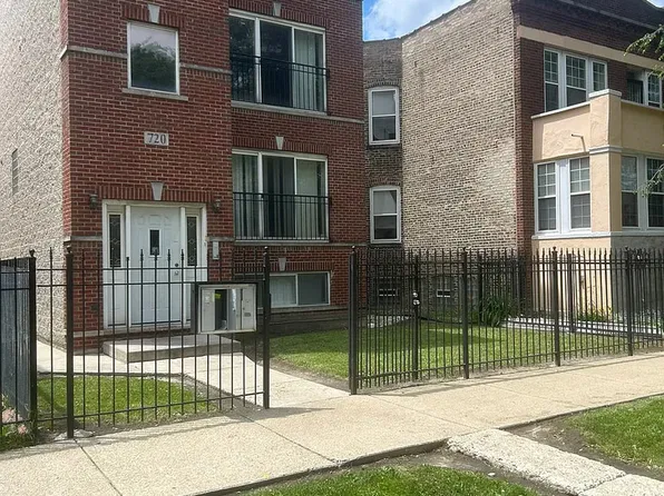 720 N Central Park Ave, Chicago, IL 60624