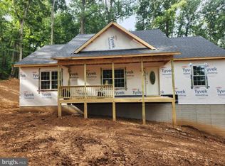 Steps To Heaven Rd, Linden, VA 22642