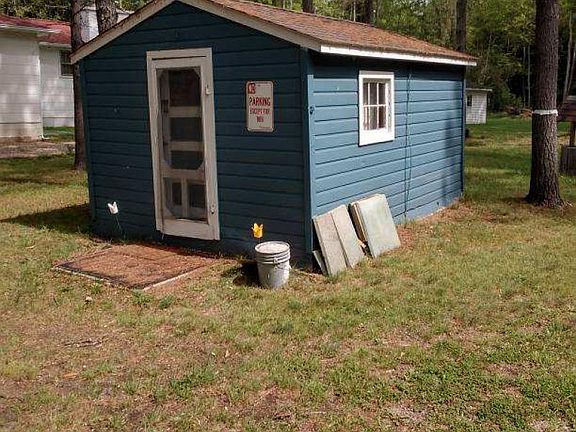 5th image of Horseshoe Dr