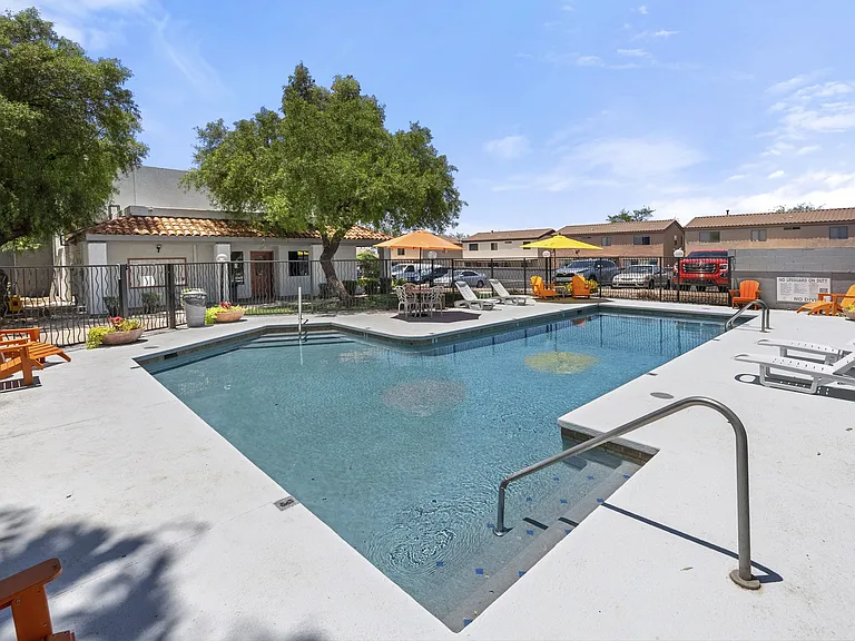 Acacia Hills — Photo 21