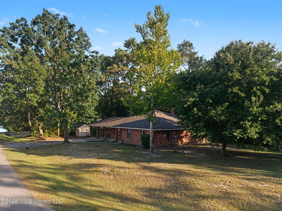 1st image of 139 Ridgeview Dr