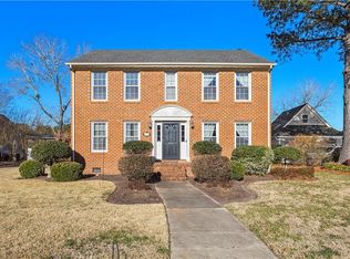 344 Barcelona Dr, Chesapeake, VA 23322