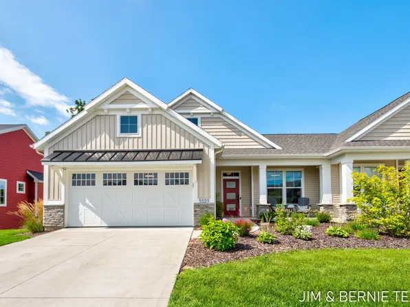5559 Albright Ave SW #4, Grandville, MI 49418