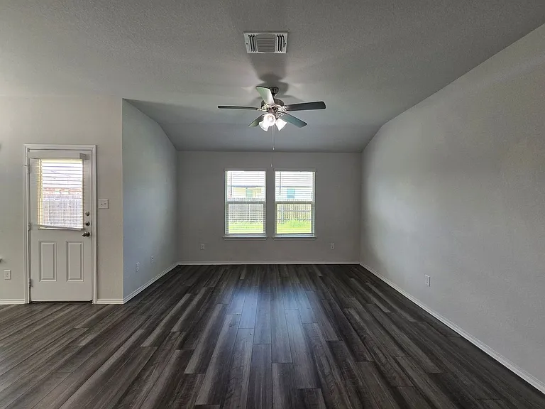 306 Tapaderos Path — Photo 10