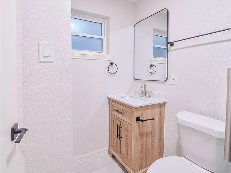 2703 Mason St #1BD — Photo 12
