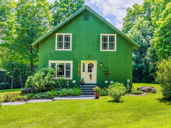 522 Farm Road, Arlington, VT 05250