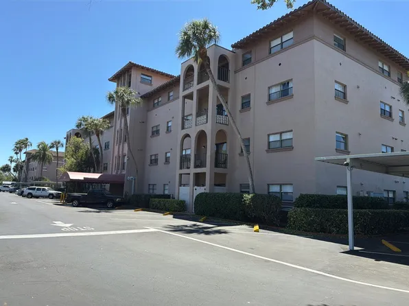 6150 Gulfport Blvd S APT 107, Gulfport, FL 33707