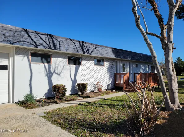 6111 Cutlass Court, New Bern, NC 28560