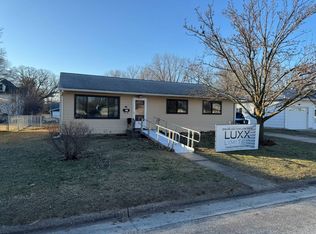 427 Denmark St, Burlington, IA 52601