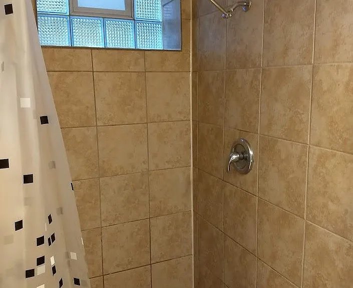 1638 N Arlington Pl — Photo 13