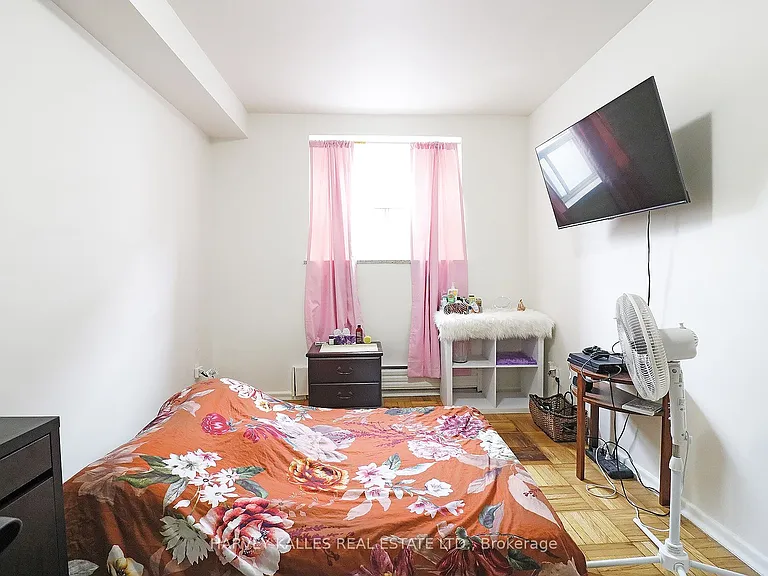 1751 Victoria Park Ave #308 — Photo 19