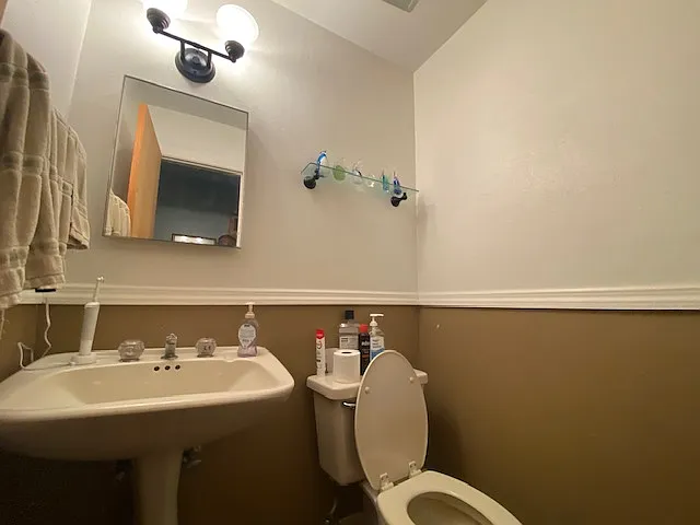 21 Braemar Ct — Photo 3