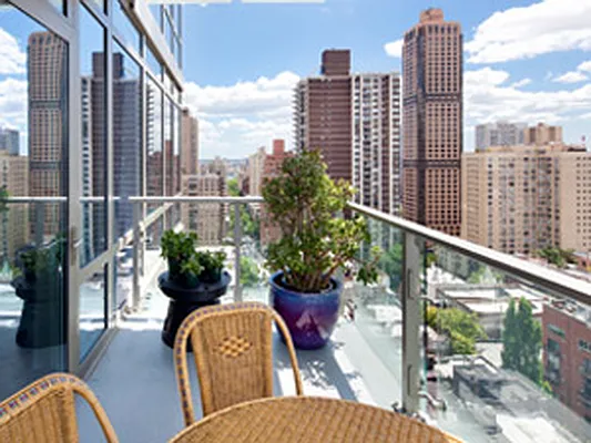 Sold by Corcoran | media 34