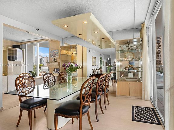 4th image of 19707 Turnberry Way APT 5D