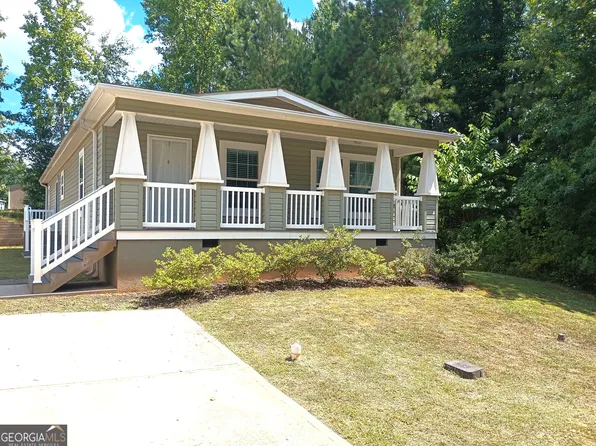 105 Bob White Ln, Newnan, GA 30263