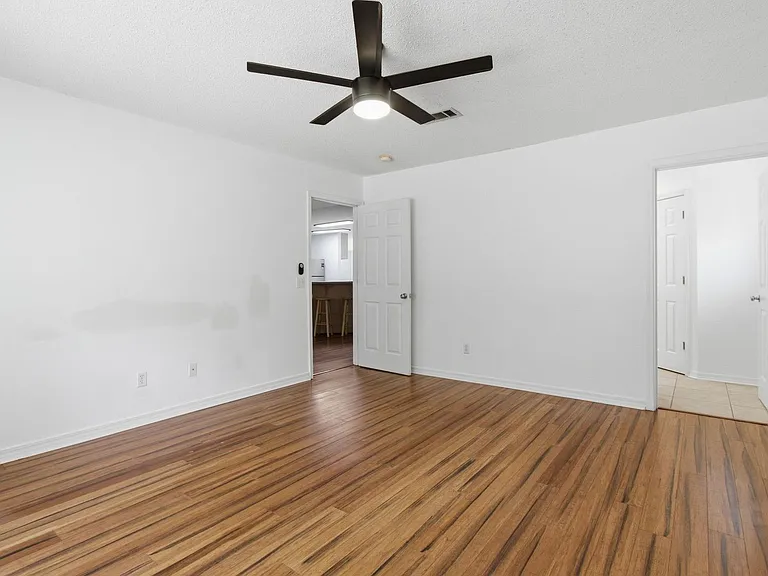 5135 Whitehurst Ln — Photo 19