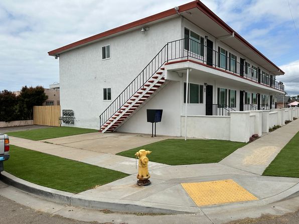 442 Smith Ave Unit 5