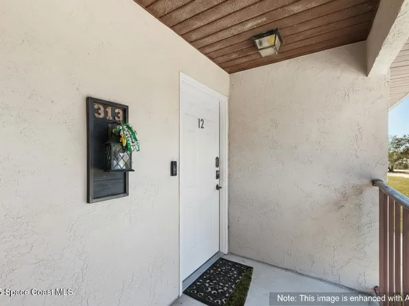 313 La Paloma Ln, Titusville, FL 32780