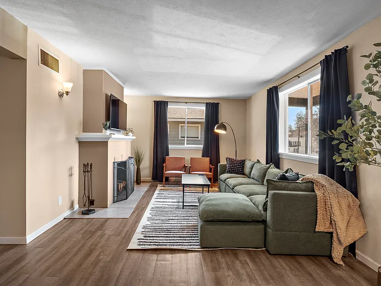 719 E 9th Ave — Photo 13
