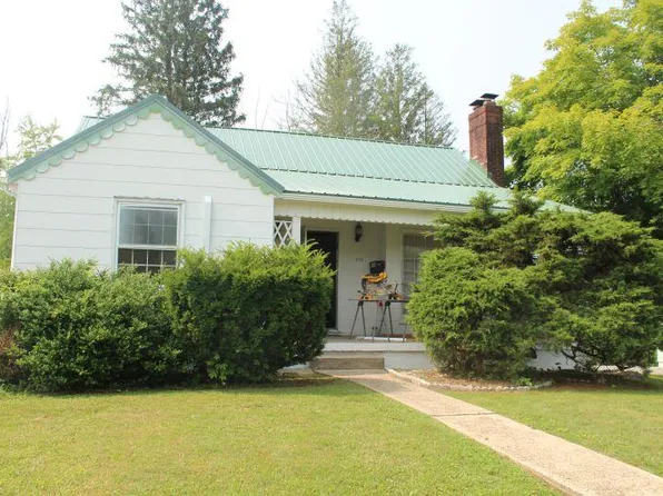 500 N 2nd St, Sutton, WV 26601