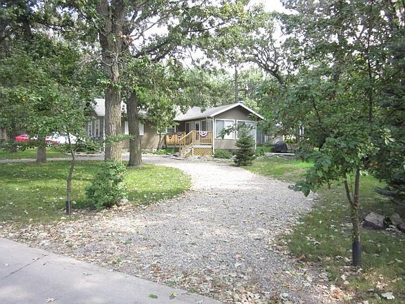2nd image of 1909 Lakeside Ave