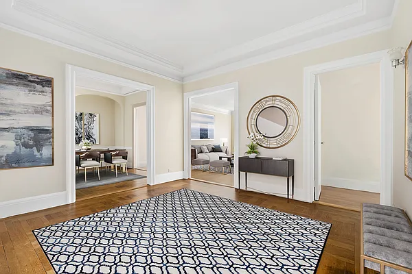 Sold by Level Group | media 18