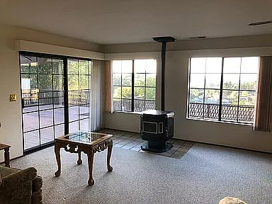 2609 Silvercrest St — Photo 9