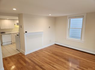 62 Mason St #2R, Salem, MA 01970