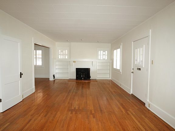 4th image of 3116 Wheeling Ave #A