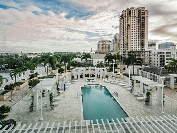 3rd image of 400 Beach Dr NE Unit 604