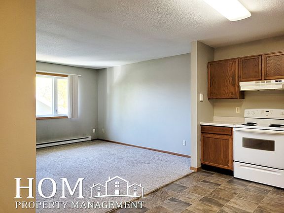 3rd image of 202 W Humphrey St #8