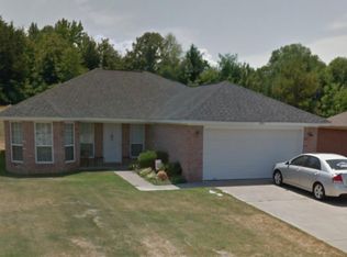 2305 Nature Trl, Conway, AR 72032