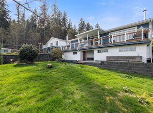 5630 4th St, Tofino, BC V0R2Z0