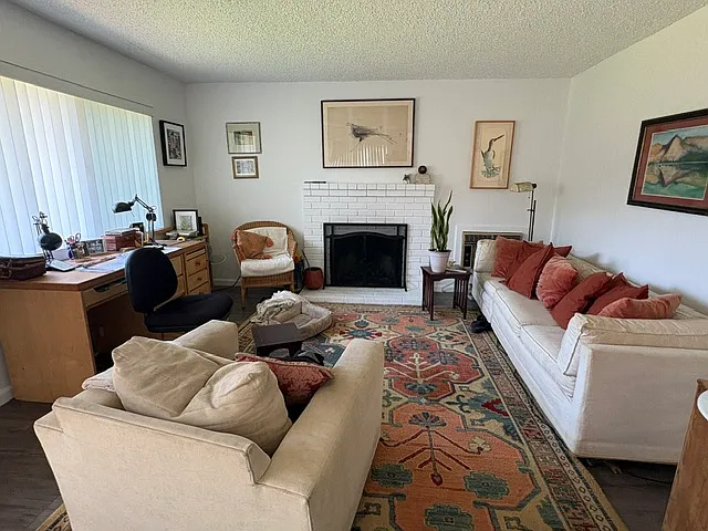 2 bed, $2,750 — Photo 2