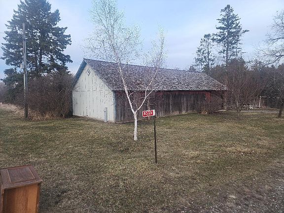 4th image of 5726 North Lyons ROAD