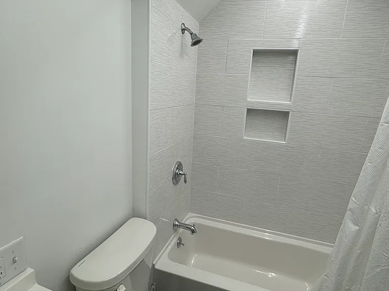 188 W Main St #2 — Photo 8