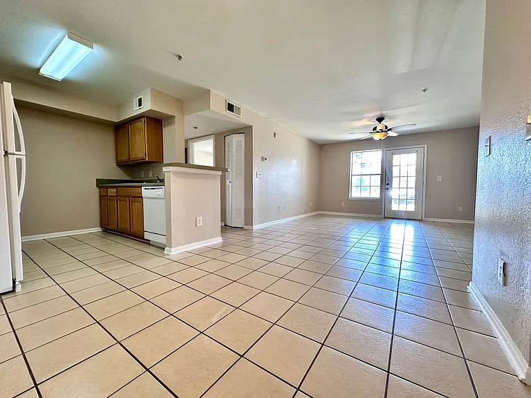 4010 Dancing Cloud Ct #387 — Photo 2