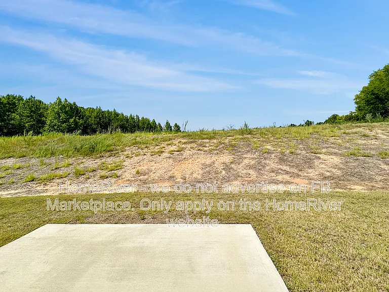 394 Chedworth Dr — Photo 19