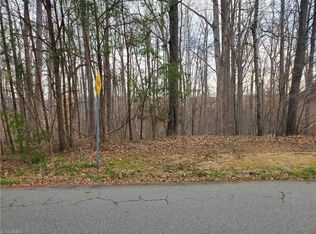 4498 Hastings Hill Ln, Kernersville, NC 27284