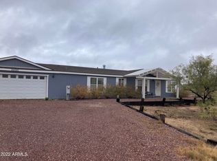 22520 W Hylton Way, Congress, AZ 85332