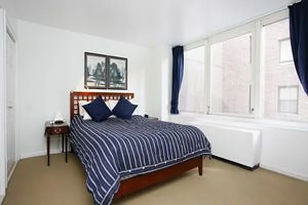 Rented by Douglas Elliman | media 21