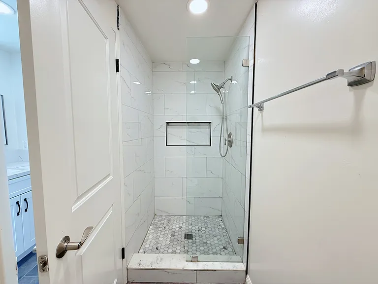 11244 Lucas St — Photo 17