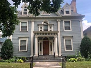 16 Buckingham St #1, Rochester, NY 14607