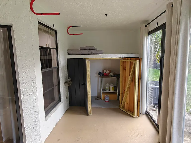 385 NW 36th Ave — Photo 33