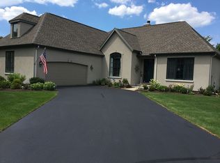 1436 S Lake George Dr, Mishawaka, IN