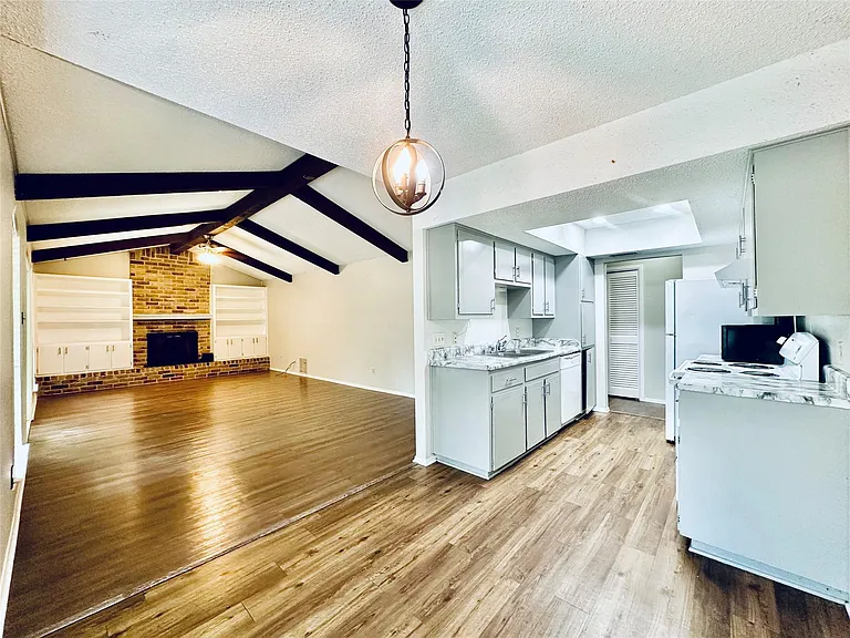 1504 Sagebrush Dr — Photo 8