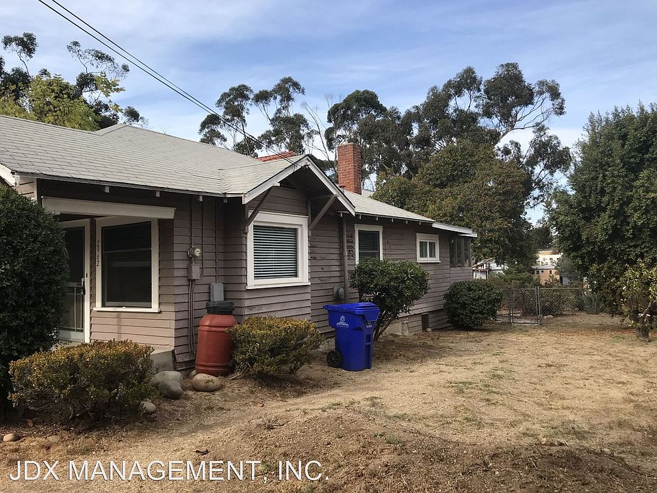 1st image of 2962 Laurel St